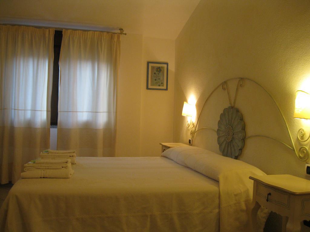 Hotel Sorgente Aglientu Pokoj fotografie